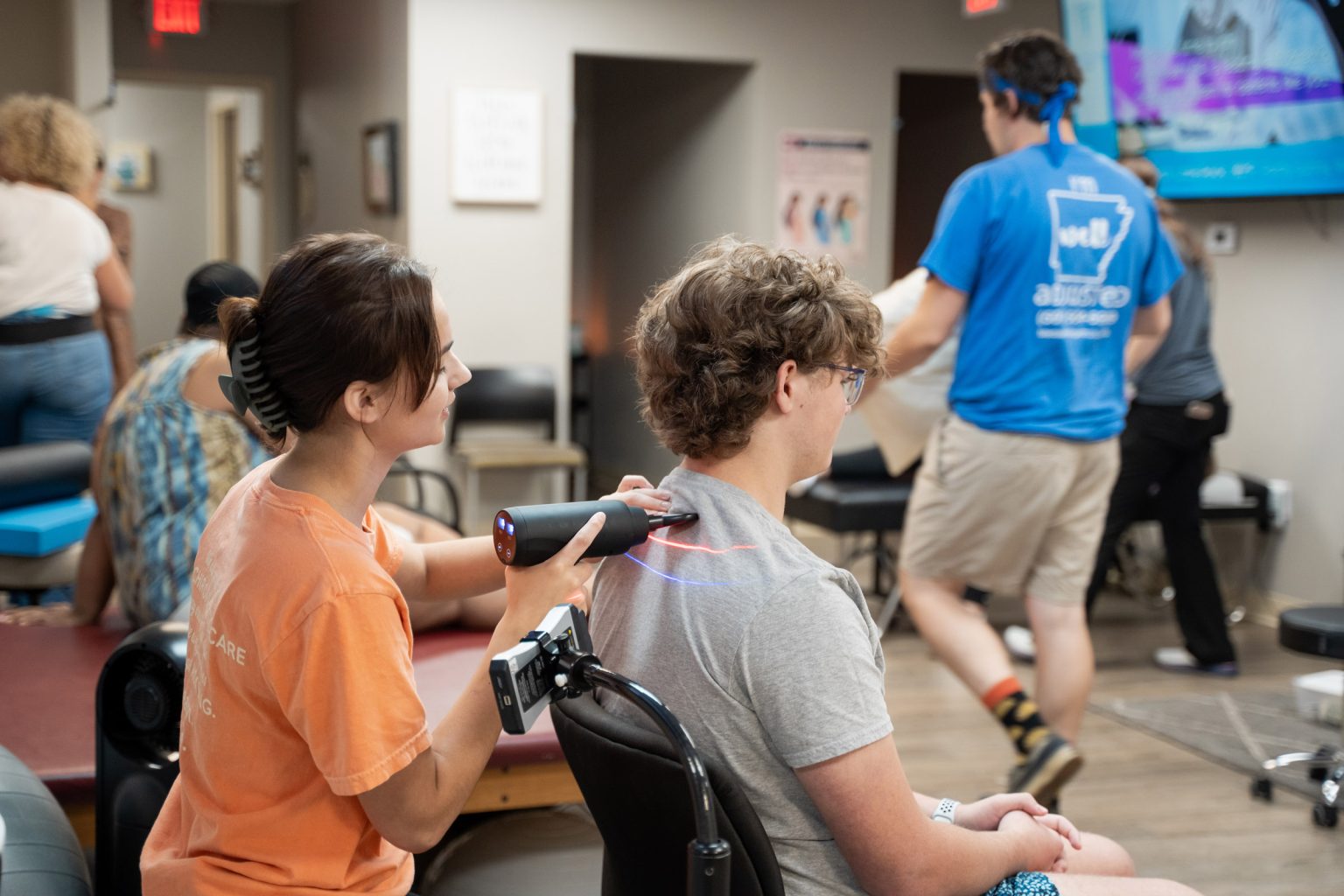 AMANDA BLEDSOE CHIROPRACTIC CENTER, PLLC